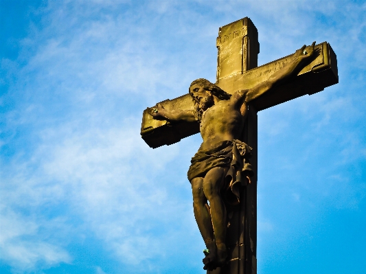 Sky monument statue symbol Photo