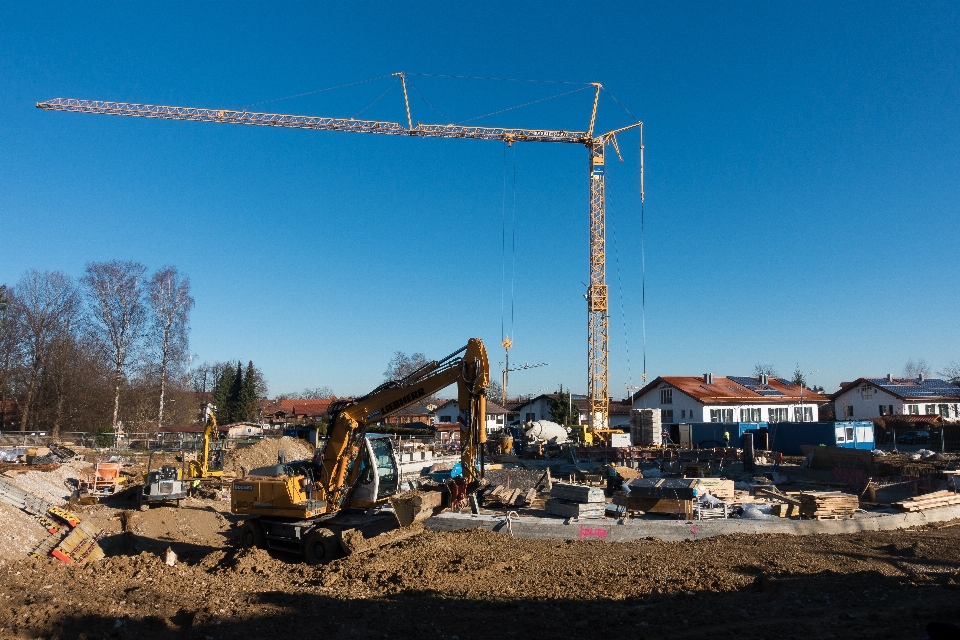 Structure sky construction vehicle