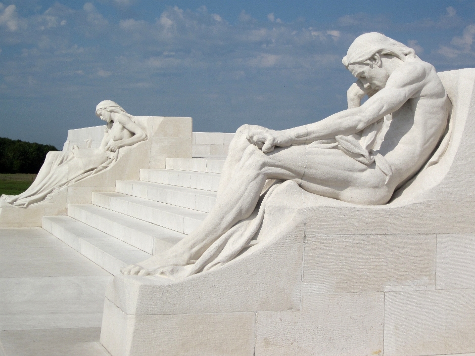 Sabbia monumento francia statua