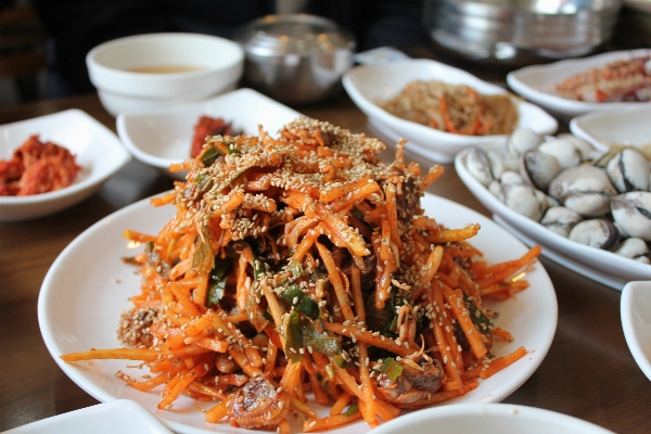 Foto Restoran piring makanan laut