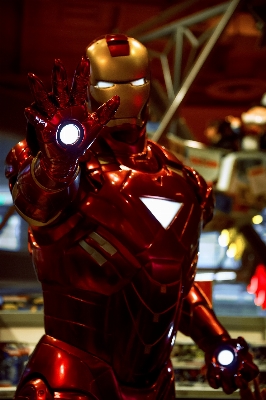 赤 衣類 iron man コスチューム 写真