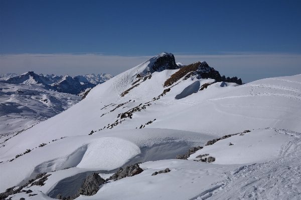 Foto All'aperto montagna nevicare inverno