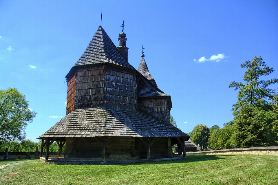 Grass architecture building chateau