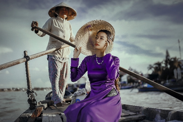 Man person woman boat Photo