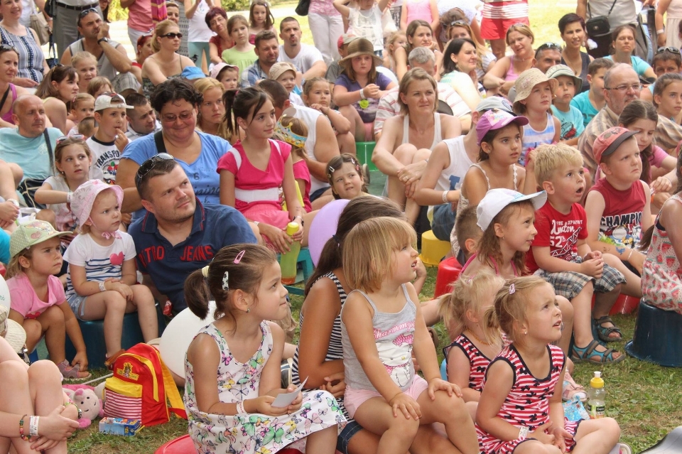 Persone ragazzo festival gli sport