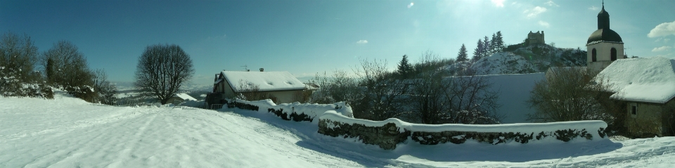 Paisaje montaña nieve invierno