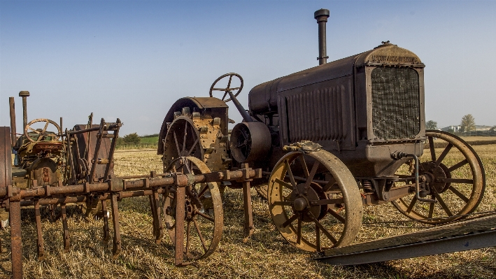 Tractor farm countryside old Photo