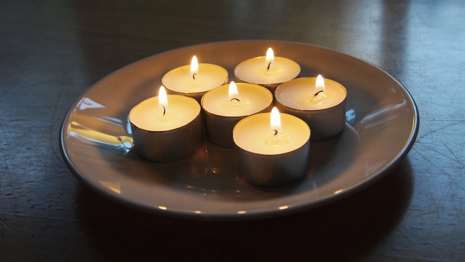 Table light board food