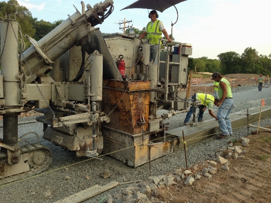 Foto Asfalto
 construção veículo equipamento de construção
