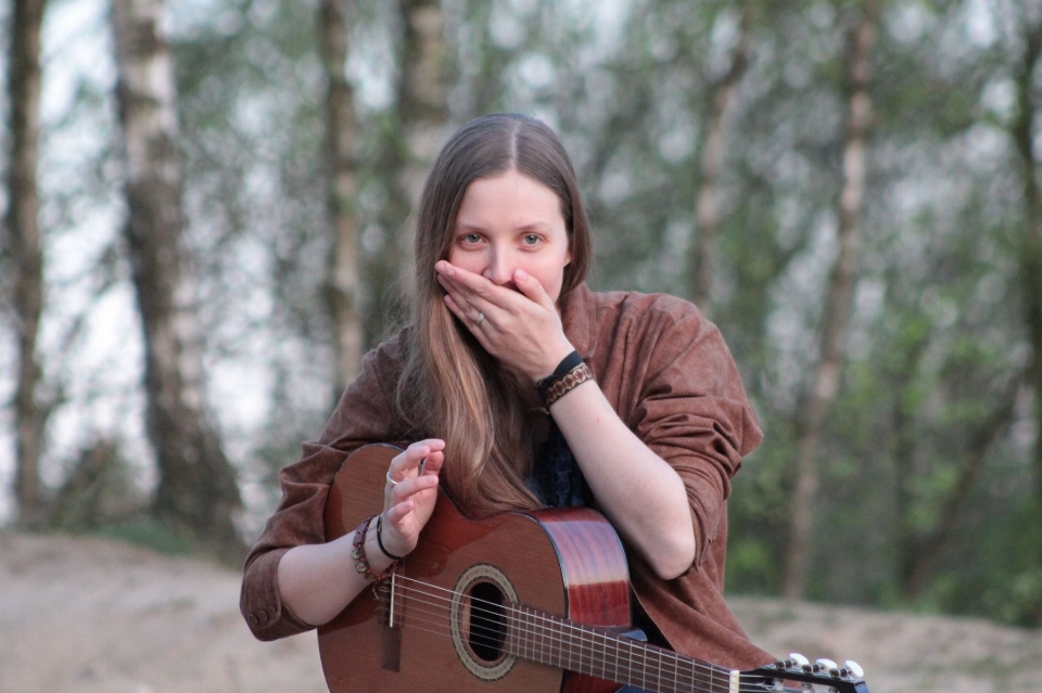 Wald person menschen gitarre