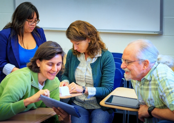 Photo Personne atelier communauté étudiant