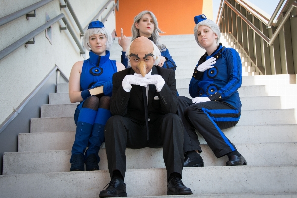 Foto Persone blu vestiario cosplay
