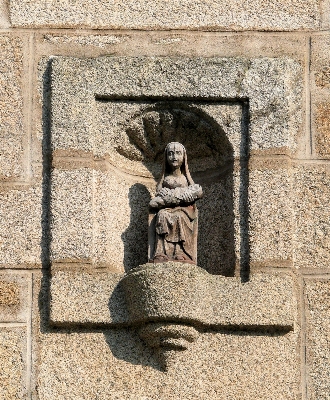 Wall monument statue sculpture Photo