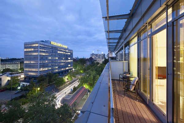 Foto Arsitektur kota gedung pencakar langit lanskap