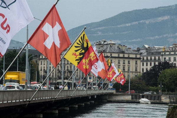 Water boat bridge advertising Photo