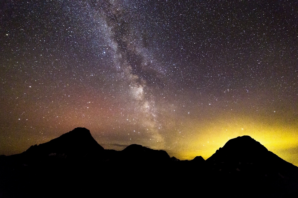 Landscape wilderness silhouette glowing