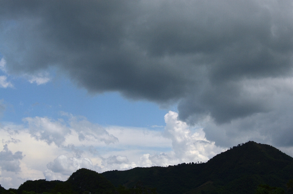 Natureza montanha nuvem céu