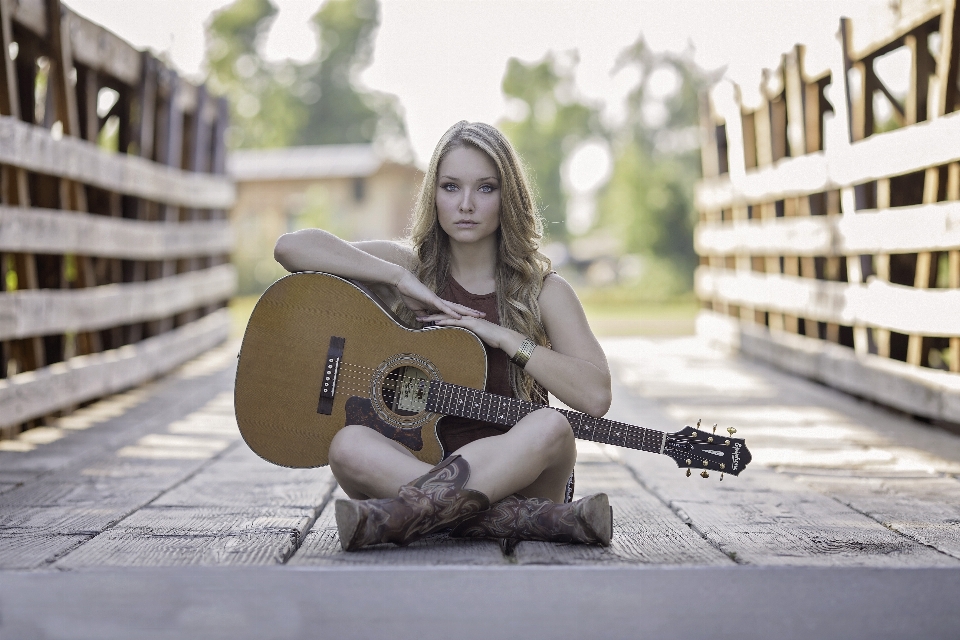 Music girl woman white