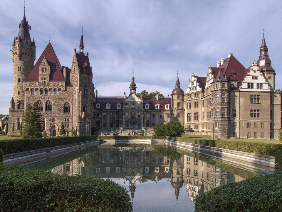 Edificio castillo
 palacio castillo