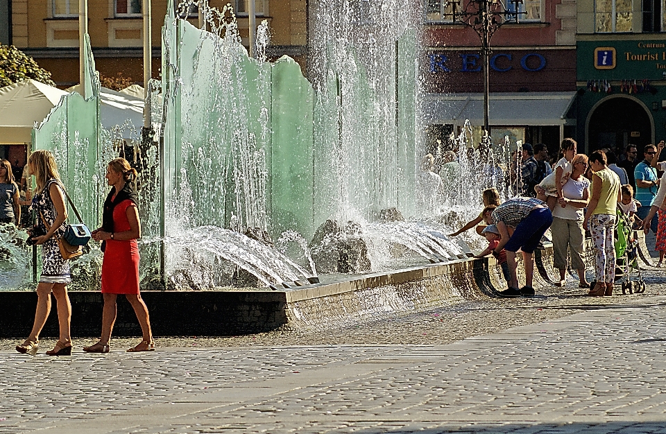 água arquitetura pessoas rua