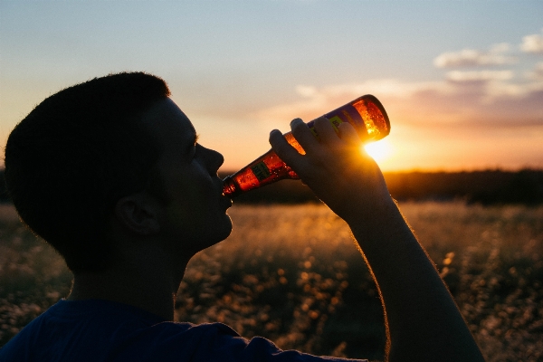 Foto Homem mar natureza silhueta