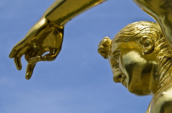 Water woman monument statue Photo