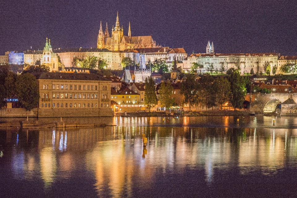 Nacht haus stadt gebäude