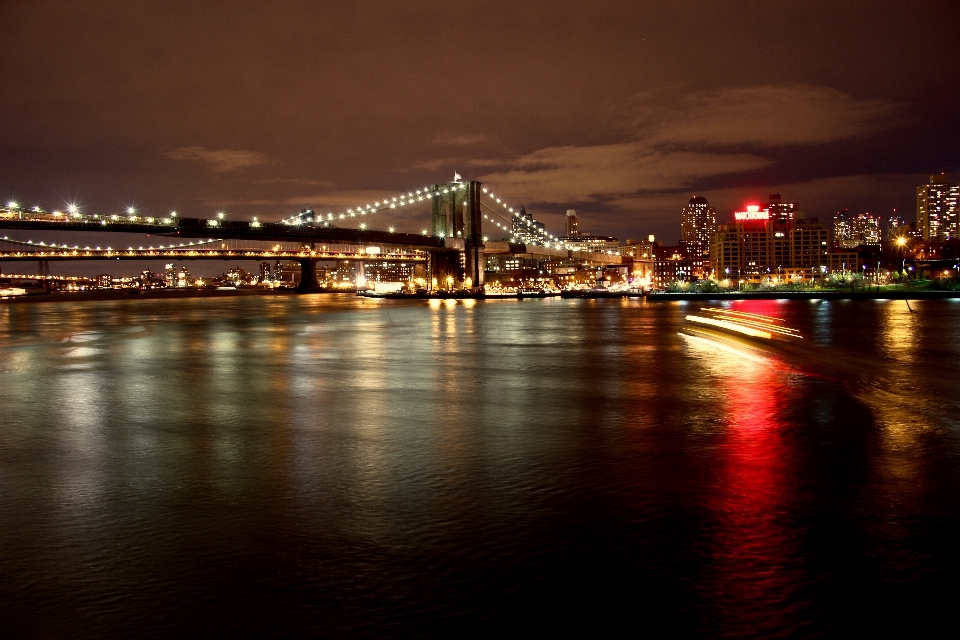 Horizonte luz puente noche