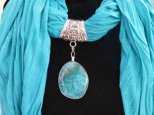 Green blue scarf necklace Photo