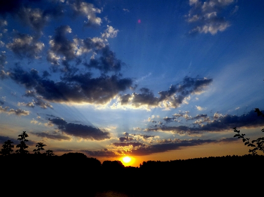 Foto água horizonte nuvem céu