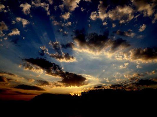 Foto água horizonte nuvem céu