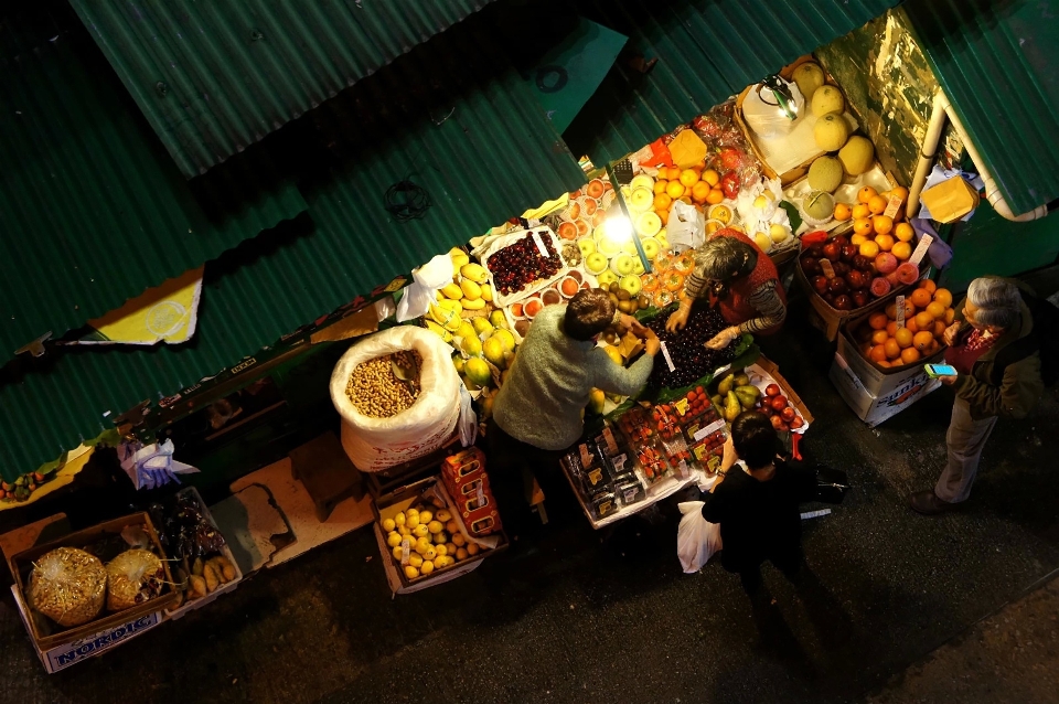 Noche fruta retro atmósfera