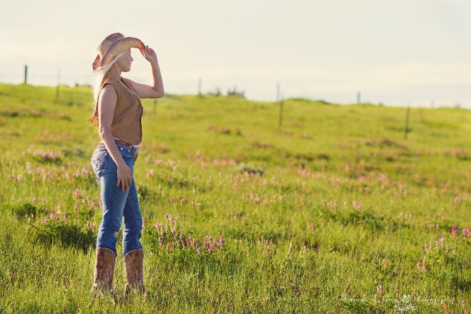 Grass walking girl field