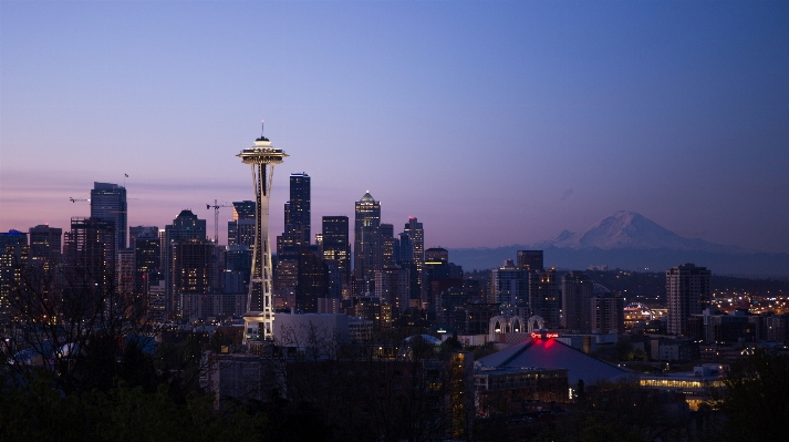 Horizon silhouette mountain needle Photo