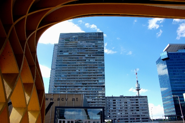 建築 空 スカイライン 街 写真