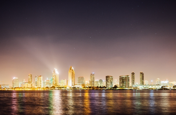 Water horizon light skyline Photo