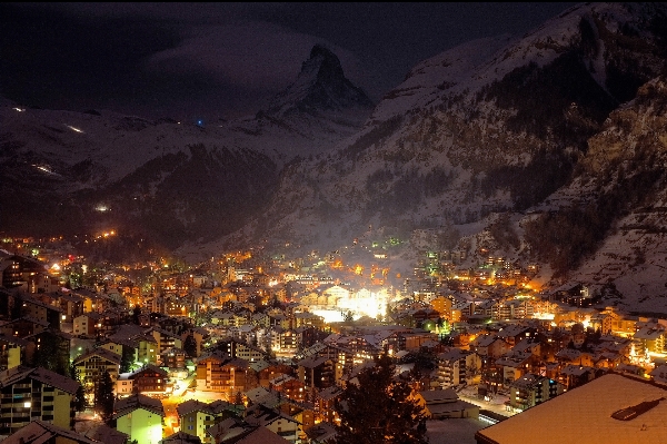 Mountain snow winter night Photo