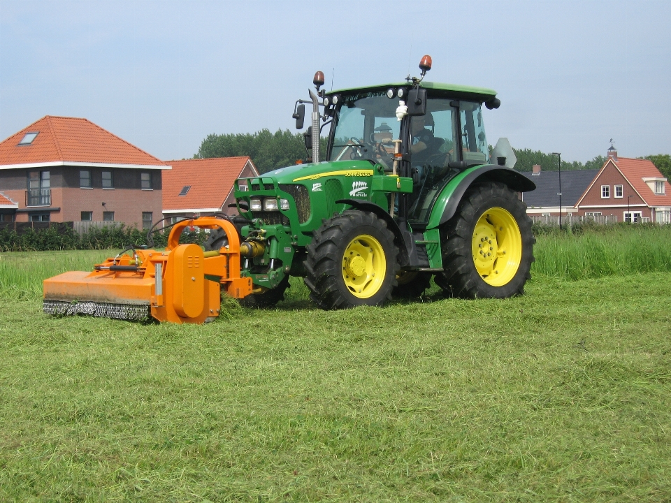 Grass tractor field farm