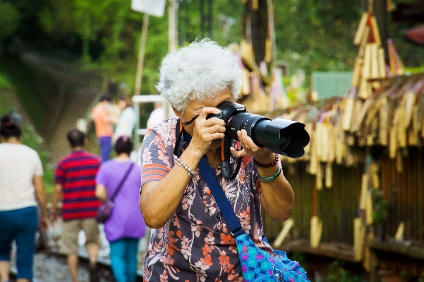 Foto Rakyat kamera kerumunan dslr
