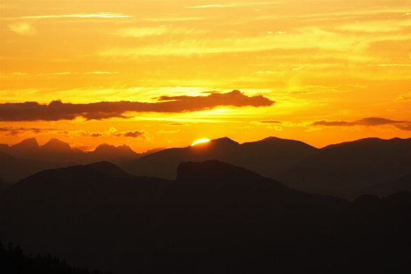 Landscape nature horizon mountain Photo