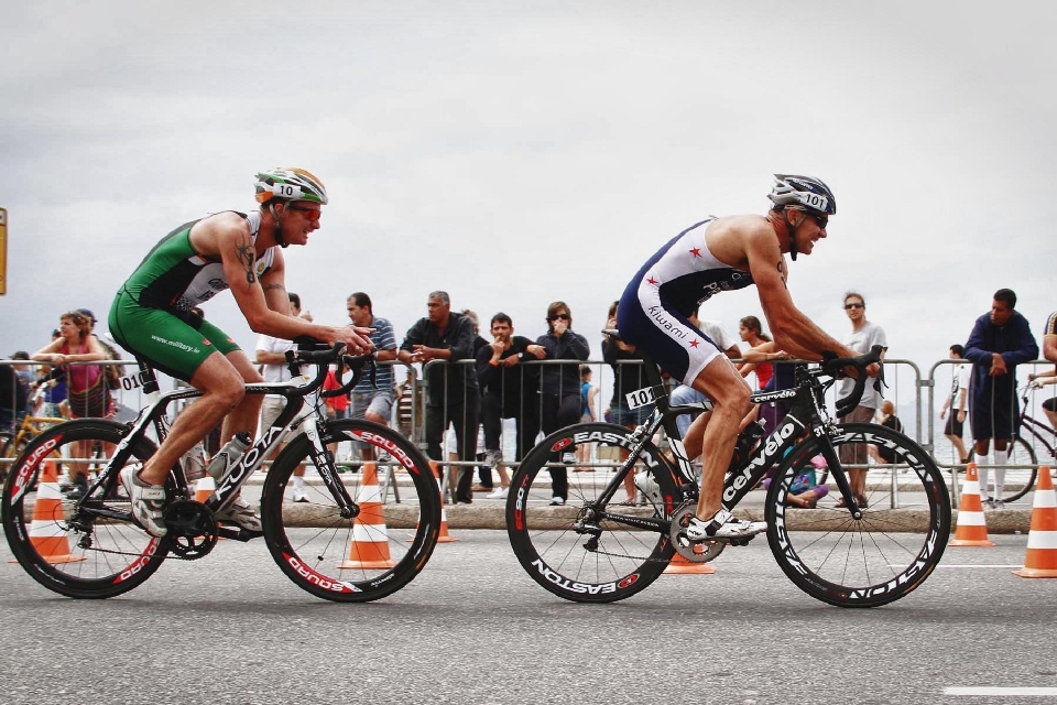 Sport bicicletta militare veicolo