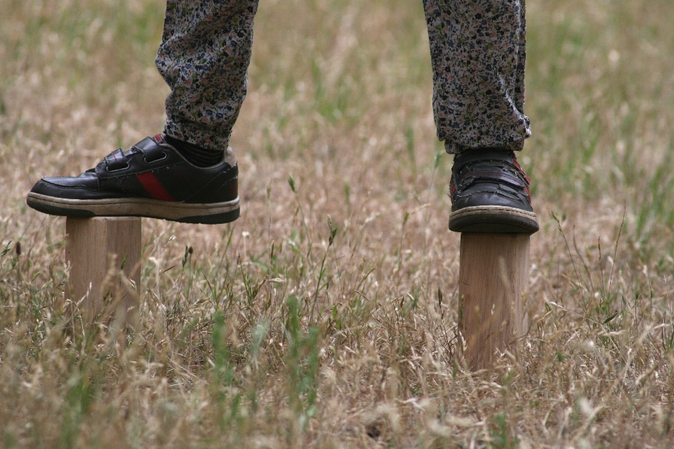 Nature grass walking shoe