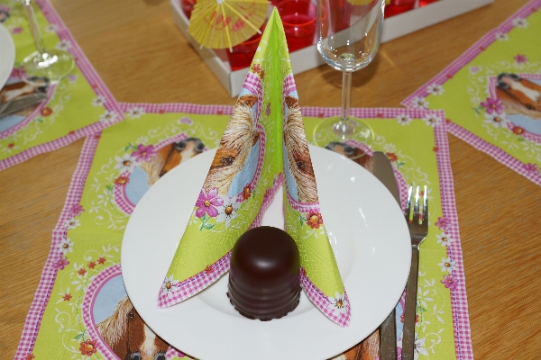 Table board flower celebration Photo