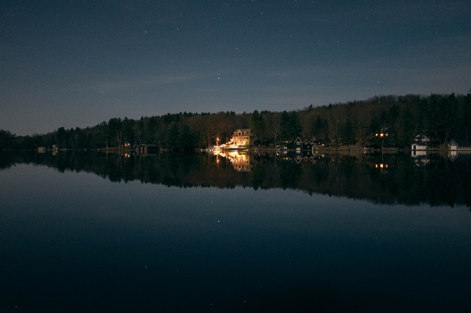 水 山 日出 夜晚