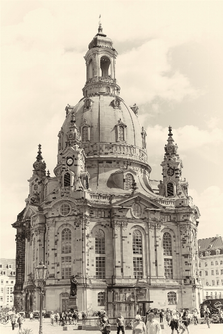 Schwarz und weiß
 die architektur gebäude monument