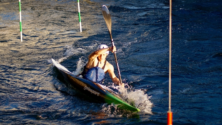 Foto Homem mar barco jovem