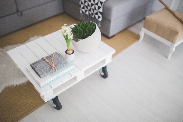 Desk table wood white Photo