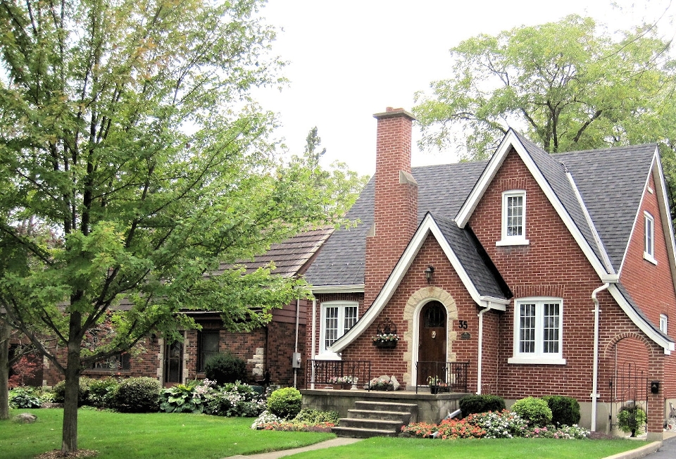 Tree architecture lawn mansion