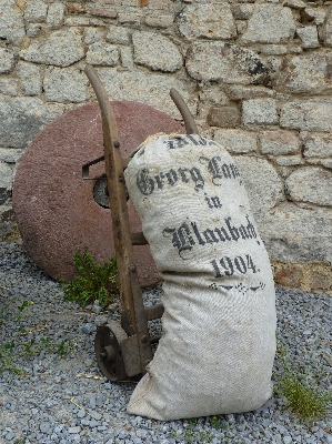 Rock grain wall stone Photo