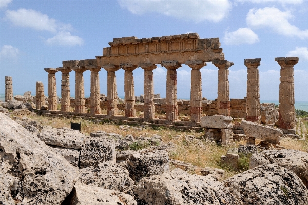 Structure building column landmark Photo